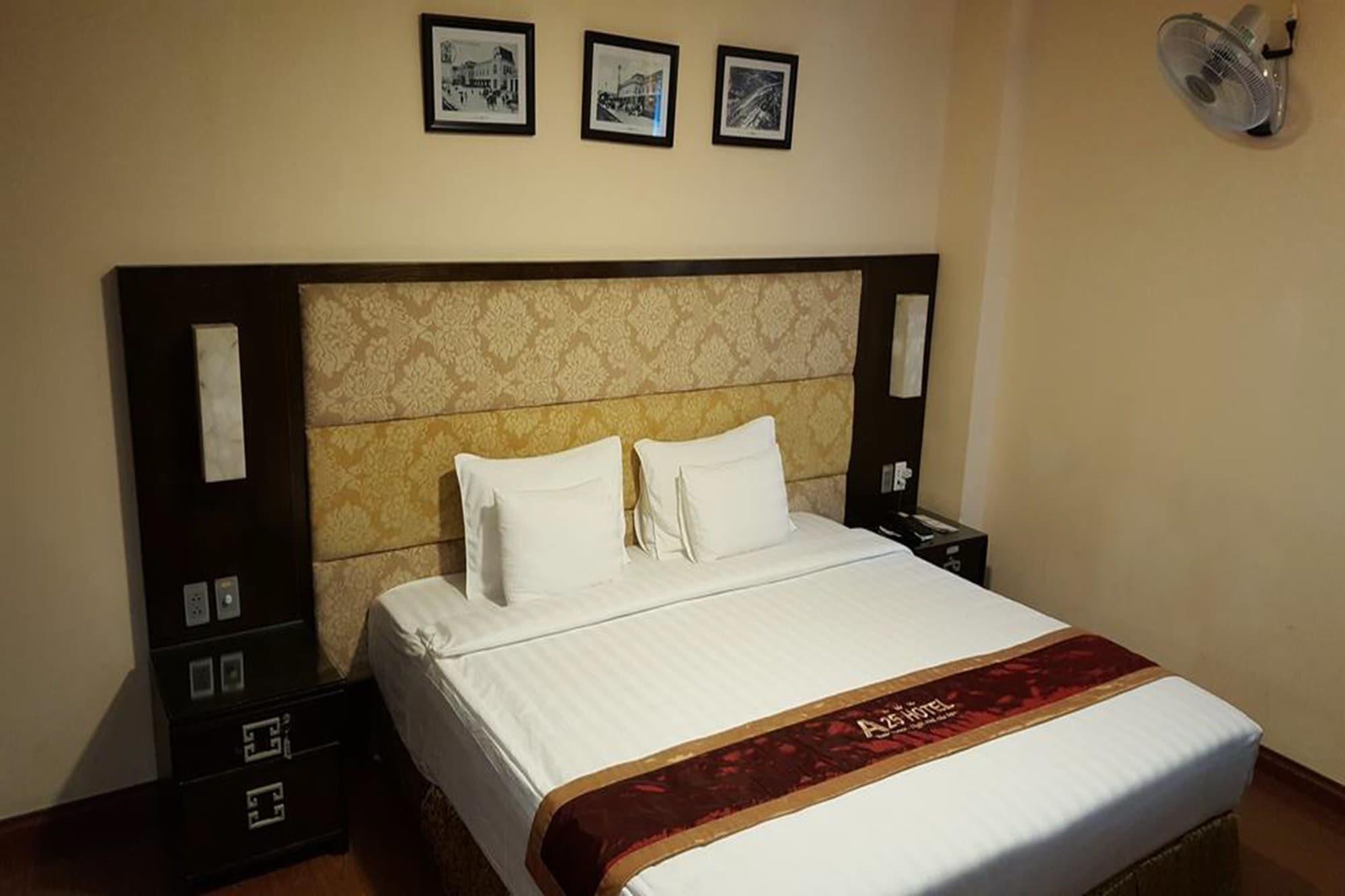 A25 Hotel - 28 Trần Quý Cáp Hanoi Esterno foto