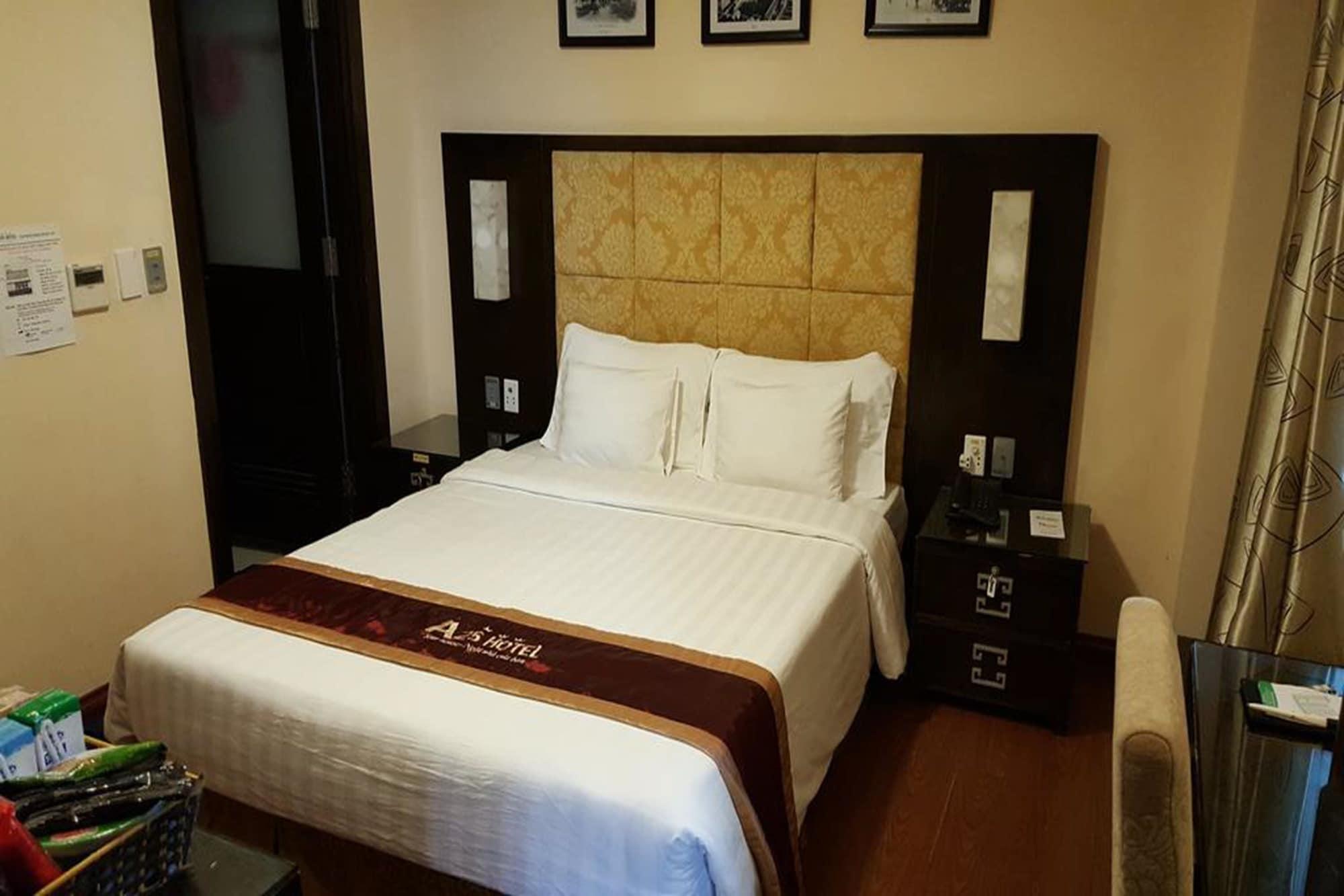 A25 Hotel - 28 Trần Quý Cáp Hanoi Esterno foto