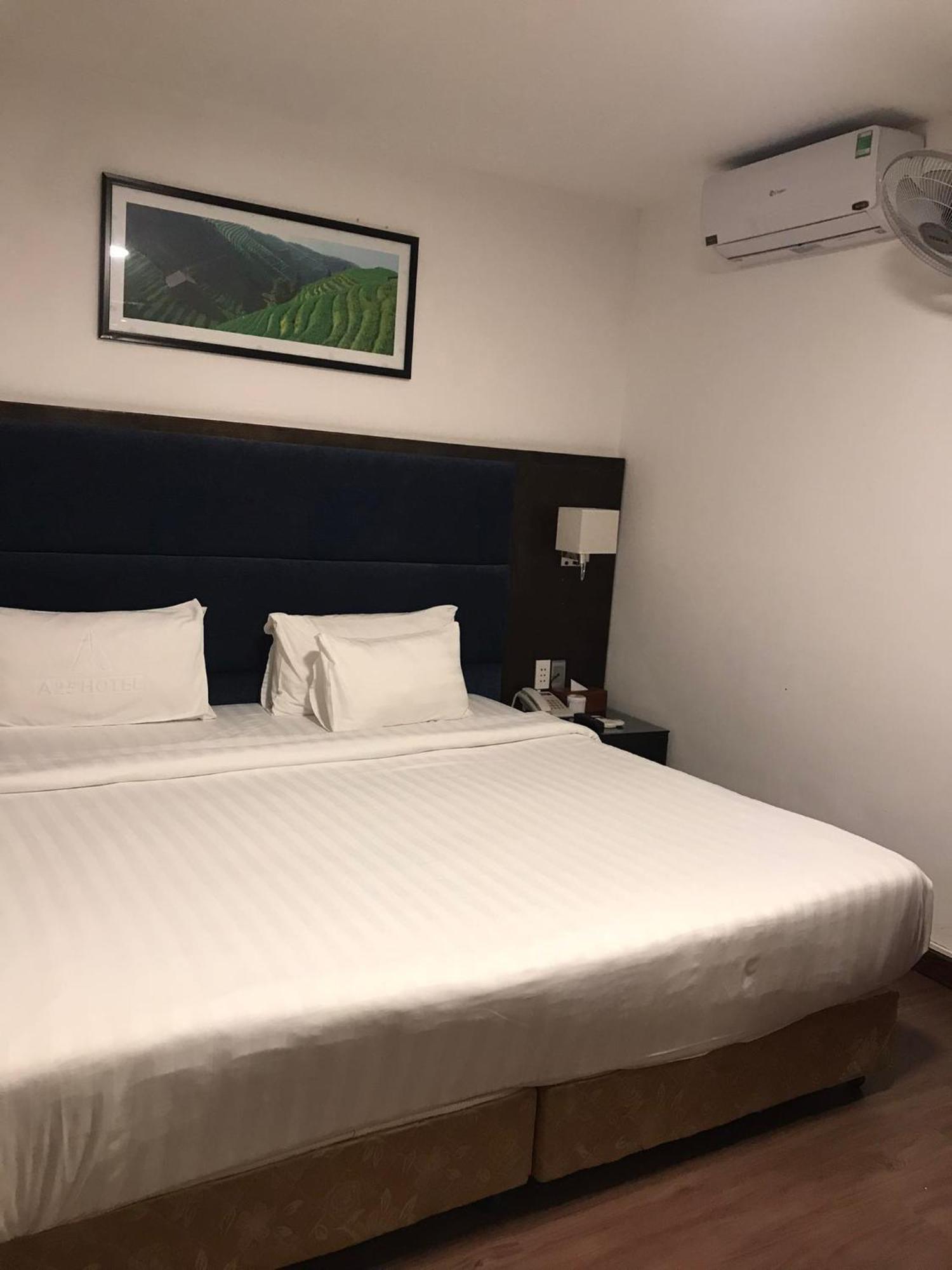 A25 Hotel - 28 Trần Quý Cáp Hanoi Esterno foto