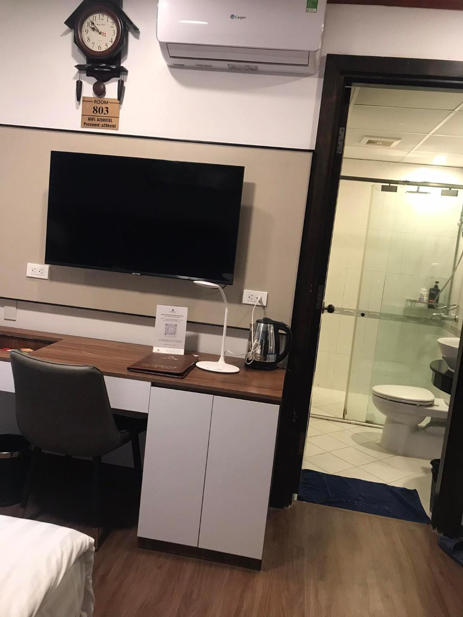 A25 Hotel - 28 Trần Quý Cáp Hanoi Esterno foto