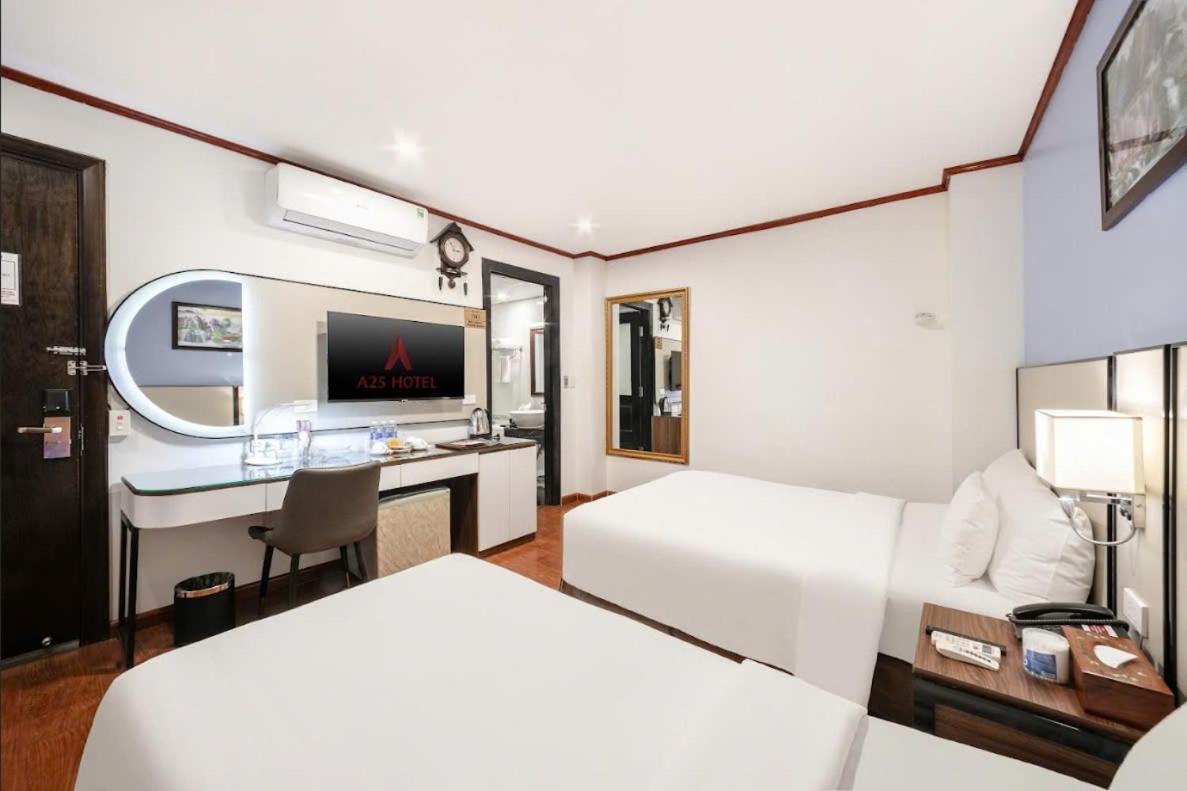 A25 Hotel - 28 Trần Quý Cáp Hanoi Esterno foto