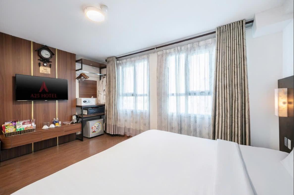 A25 Hotel - 28 Trần Quý Cáp Hanoi Esterno foto