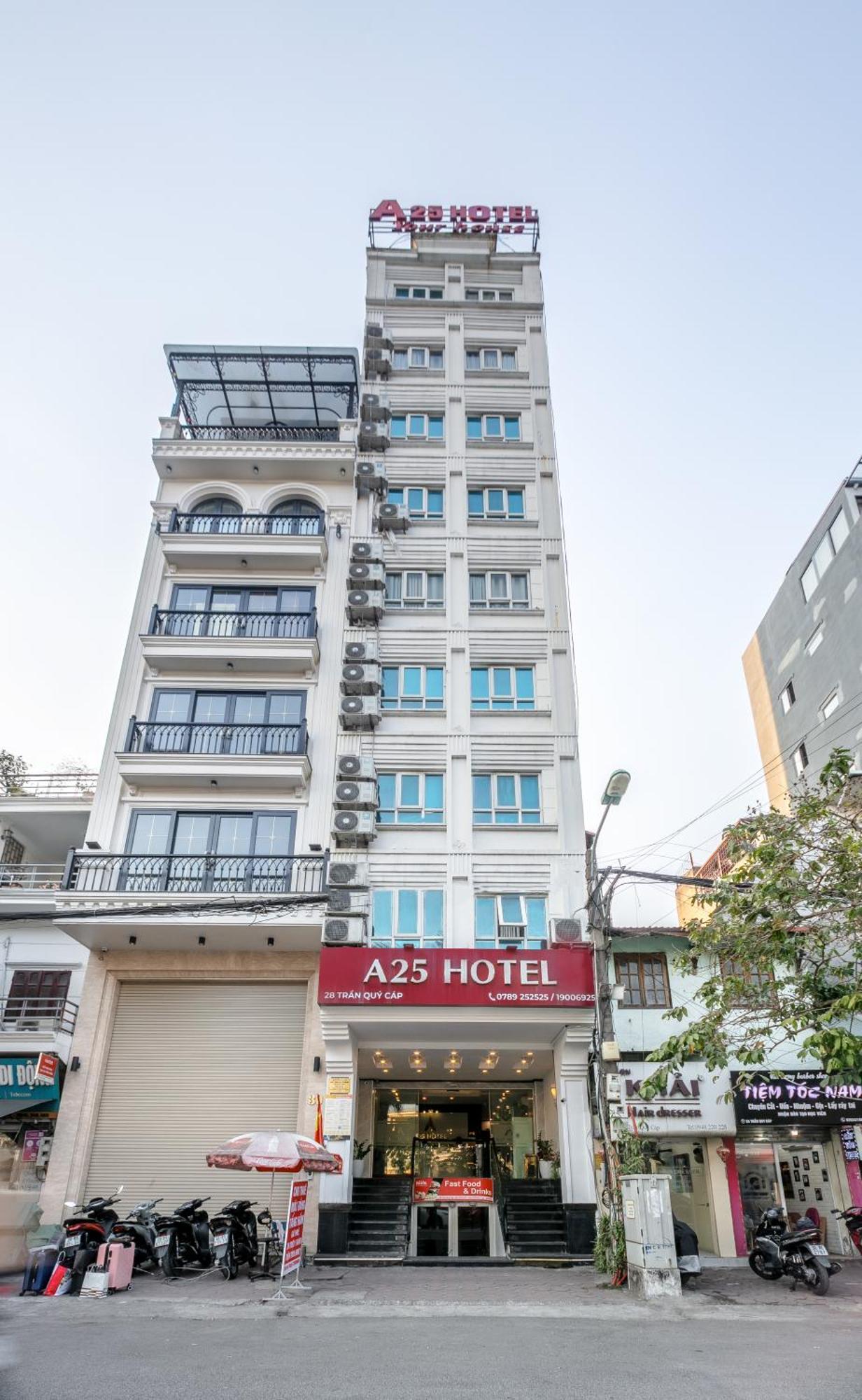 A25 Hotel - 28 Trần Quý Cáp Hanoi Esterno foto