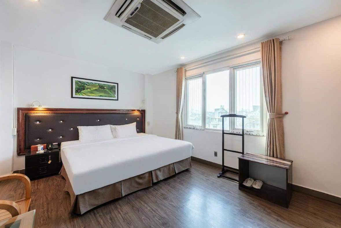 A25 Hotel - 28 Trần Quý Cáp Hanoi Esterno foto
